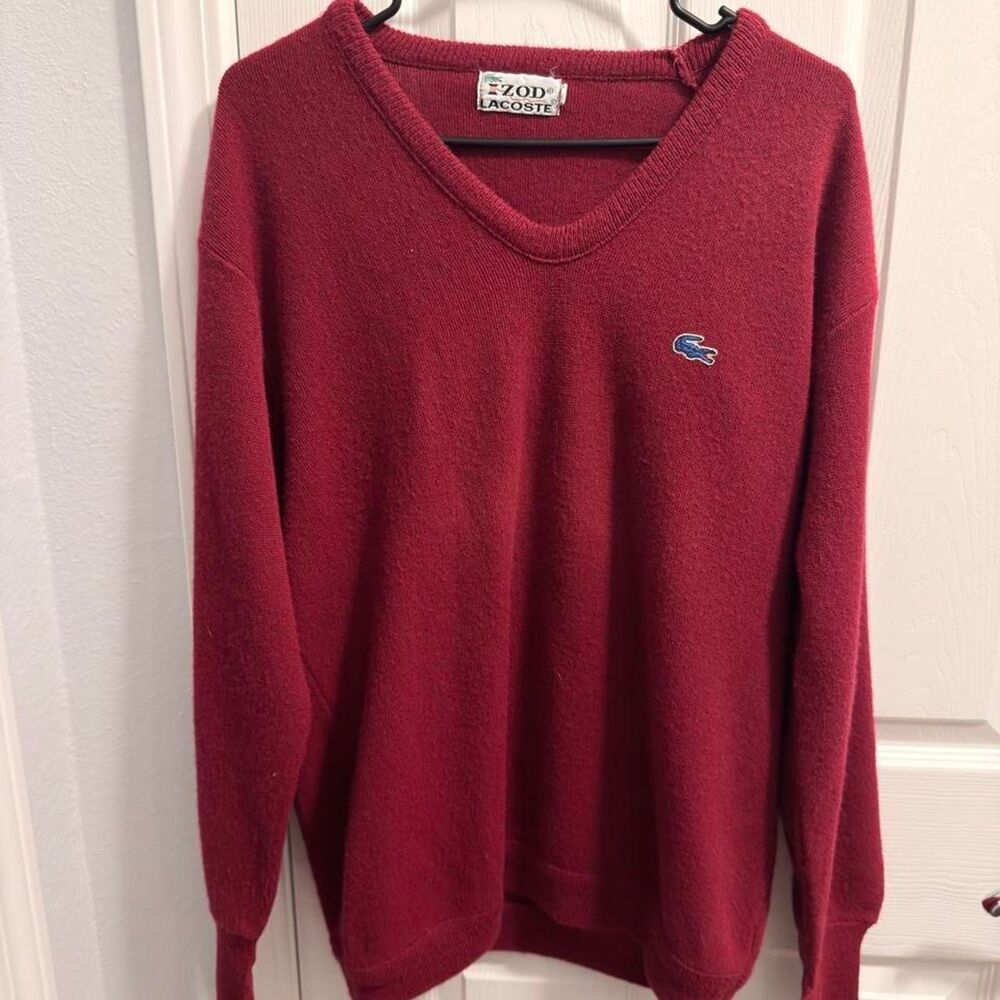 (1978-1983) Izod Lacoste V-Neck Sweater - Burgundy - L (Cuff Damage)